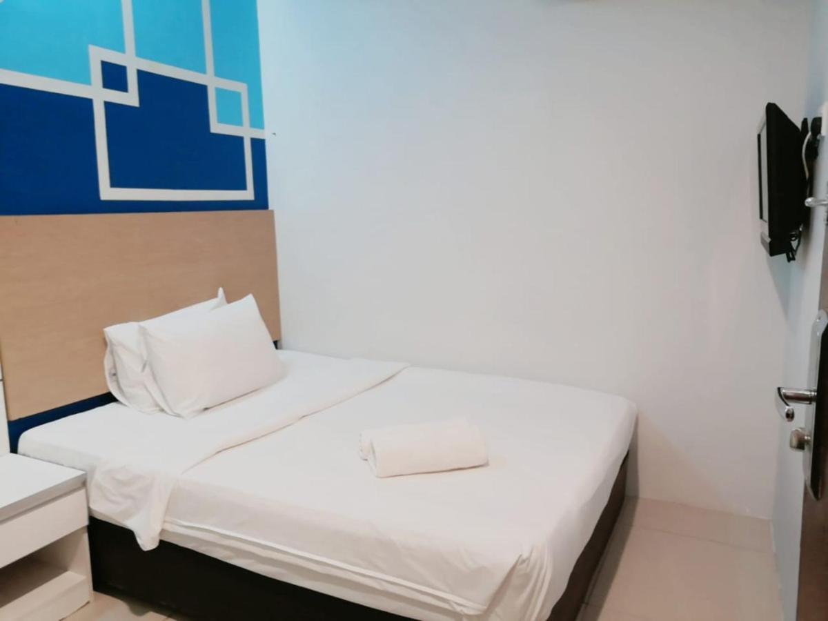 Bangi Business Hotel Kampong Sungai Ramal Dalam Exterior foto