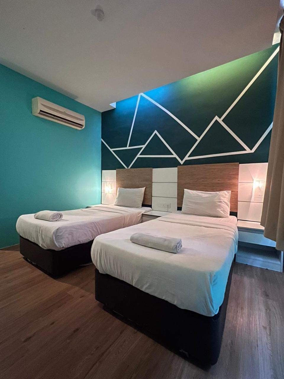 Bangi Business Hotel Kampong Sungai Ramal Dalam Exterior foto