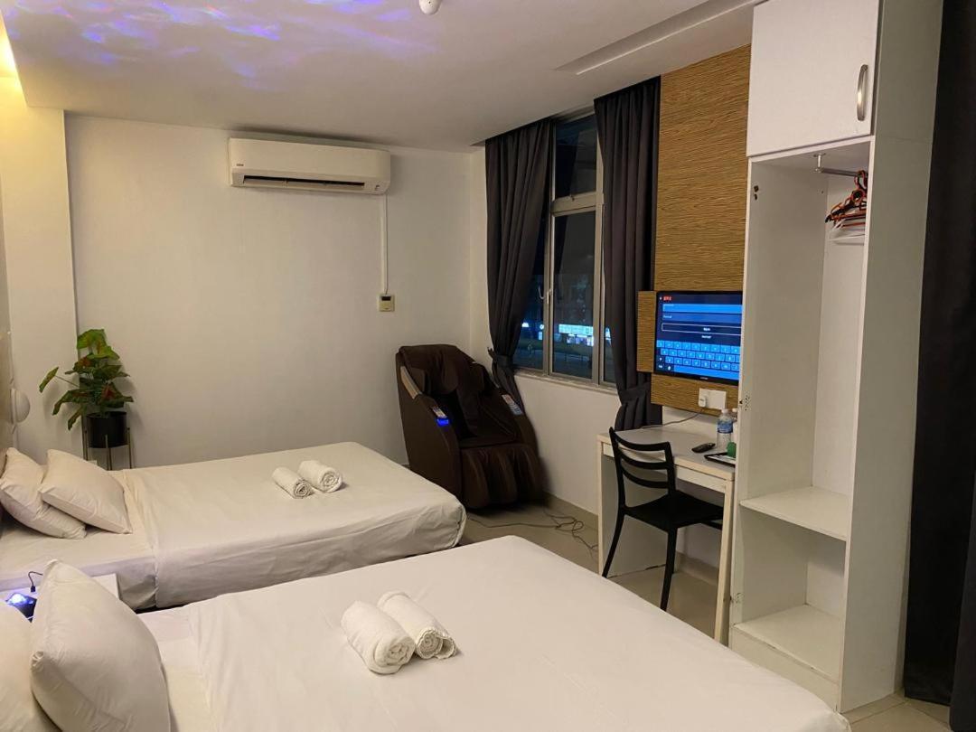 Bangi Business Hotel Kampong Sungai Ramal Dalam Exterior foto