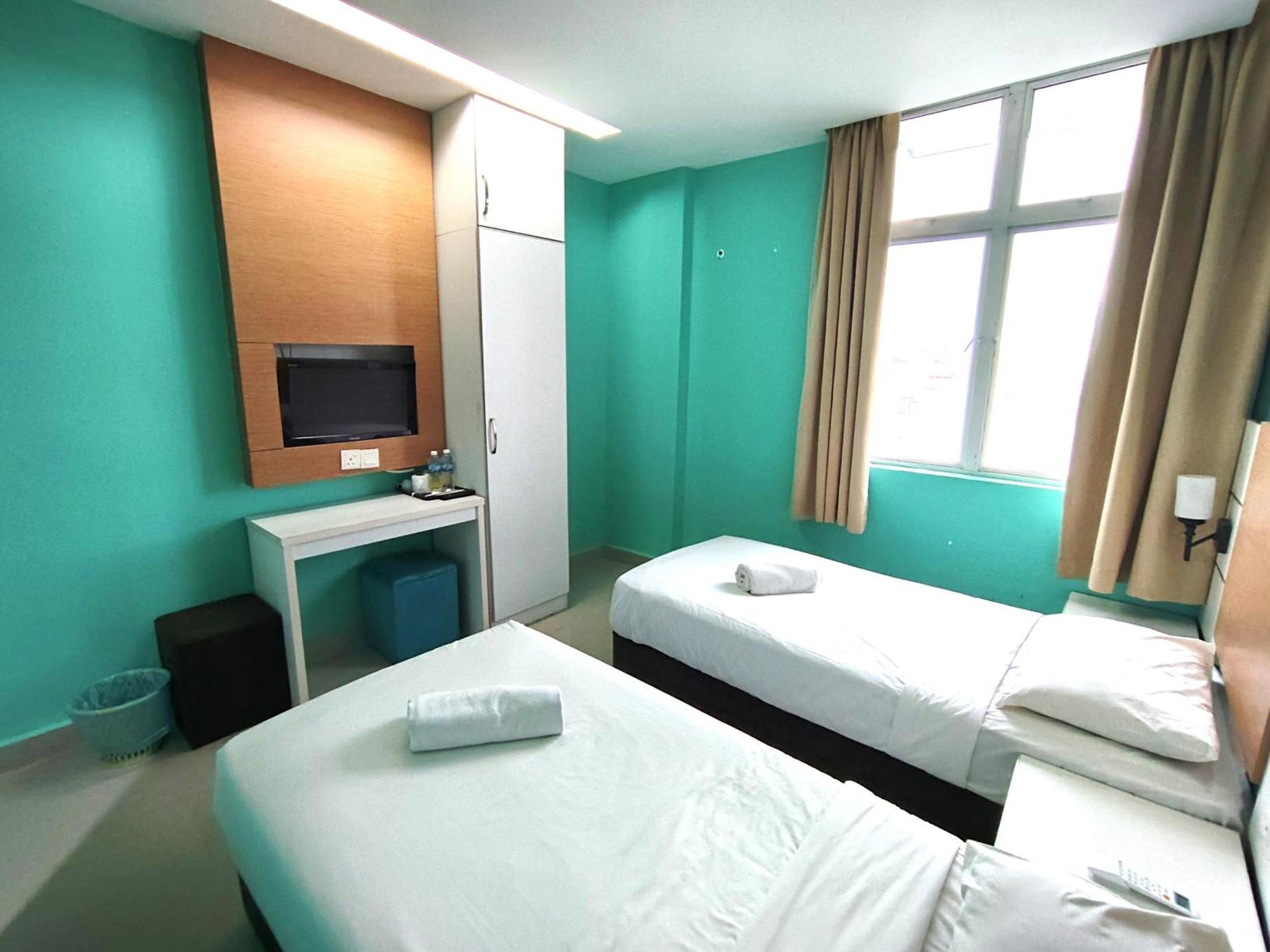 Bangi Business Hotel Kampong Sungai Ramal Dalam Exterior foto